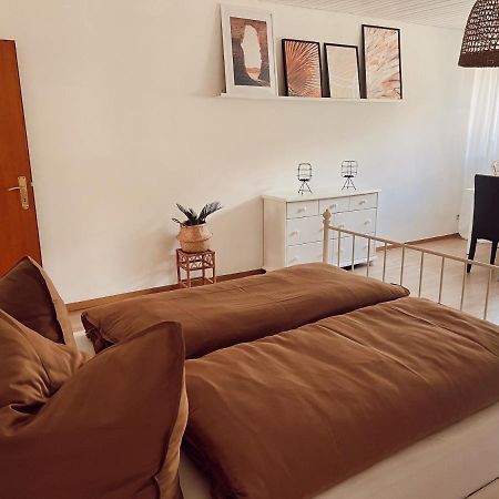 Ferienwohnung Moselflair Mit Direktem Blick Auf Die Mosel Und Weinberge Oberfell Экстерьер фото